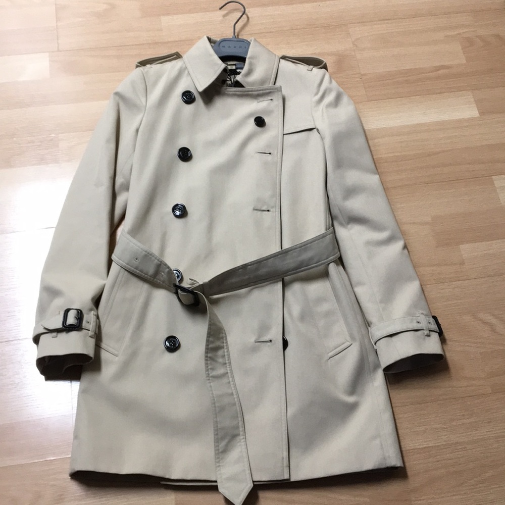 Authentic Burberry Trench Coat with tag